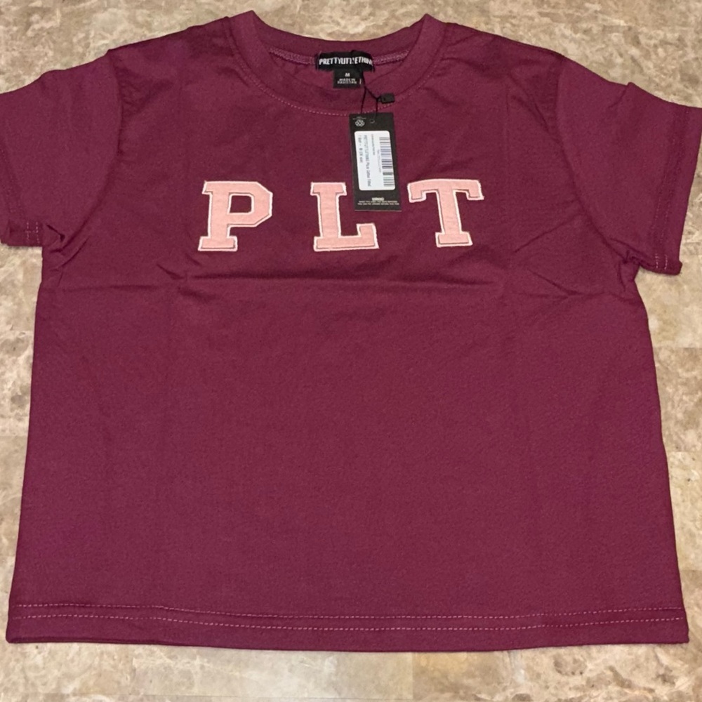 Pretty Little Thing Plum medium M Cotton Fitted Crop T Shirt Women’s